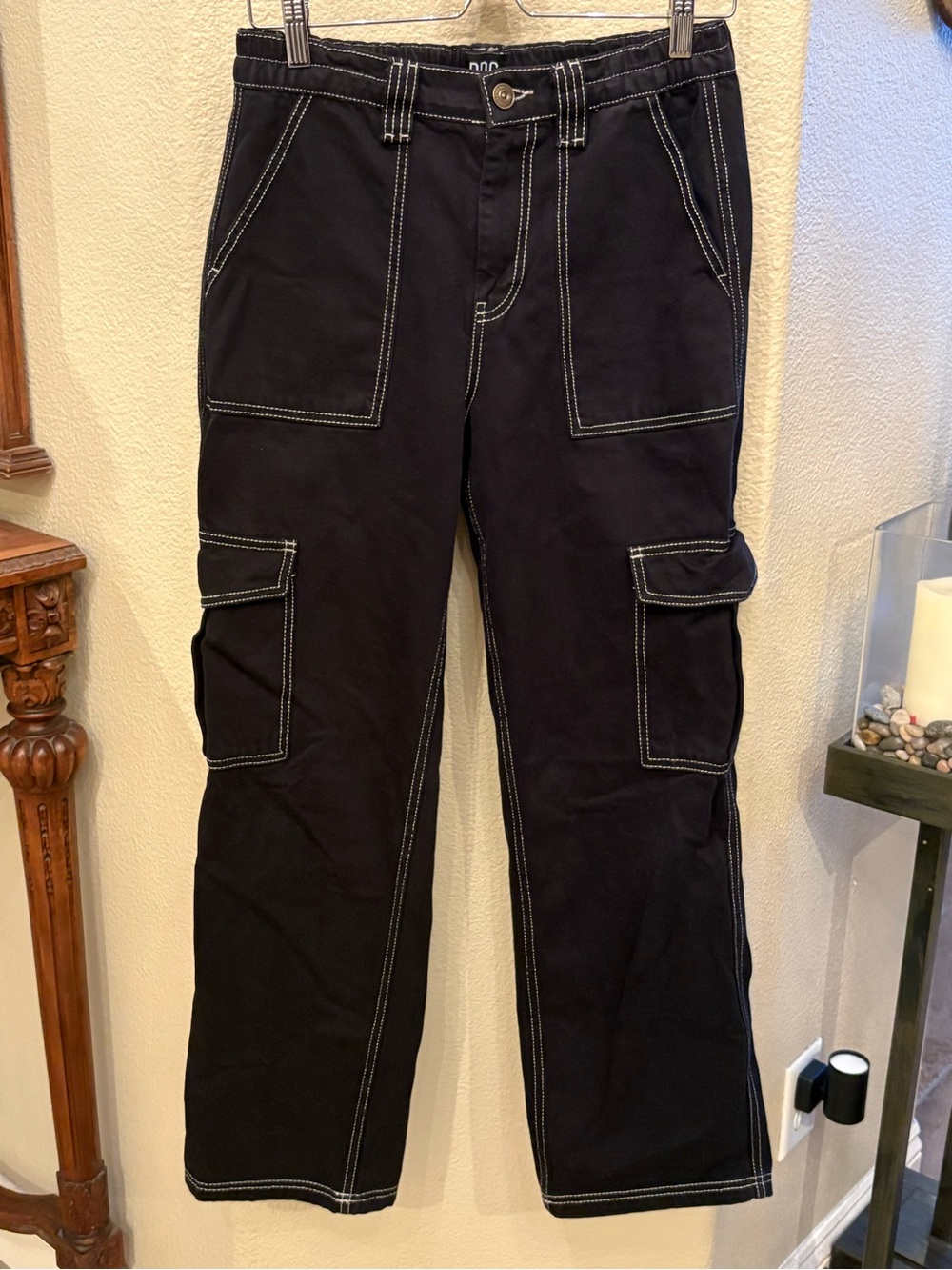 BDG Women Black Cargo Skate Jeans with White Stitching Size 29